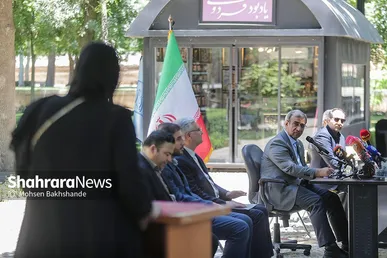 گزارش تصویری | نشست خبری استاندار خراسان رضوی در آرامگاه فردوسی