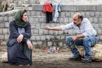 «ویلای ساحلی»  کیانوش عیاری، یک اثر دم دستی