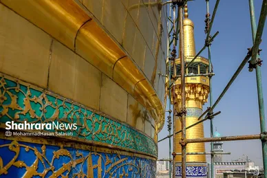 شست و شوی گنبد منور رضوی در آستانه سال نو و ماه مبارک رمضان