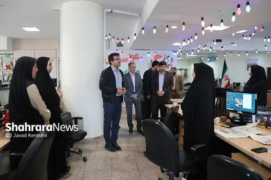 جشن صمیمانه به مناسبت چهاردهمین سالگرد تاسیس روزنامه شهرآرا