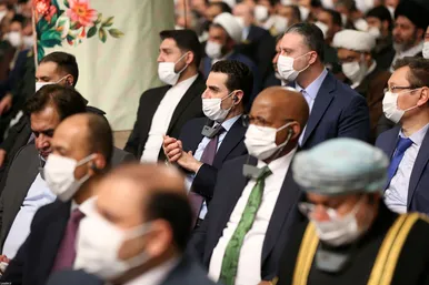 عکس | دیدار جمعی از مسئولان نظام و سفیران کشورهای اسلامی با مقام معظم رهبری