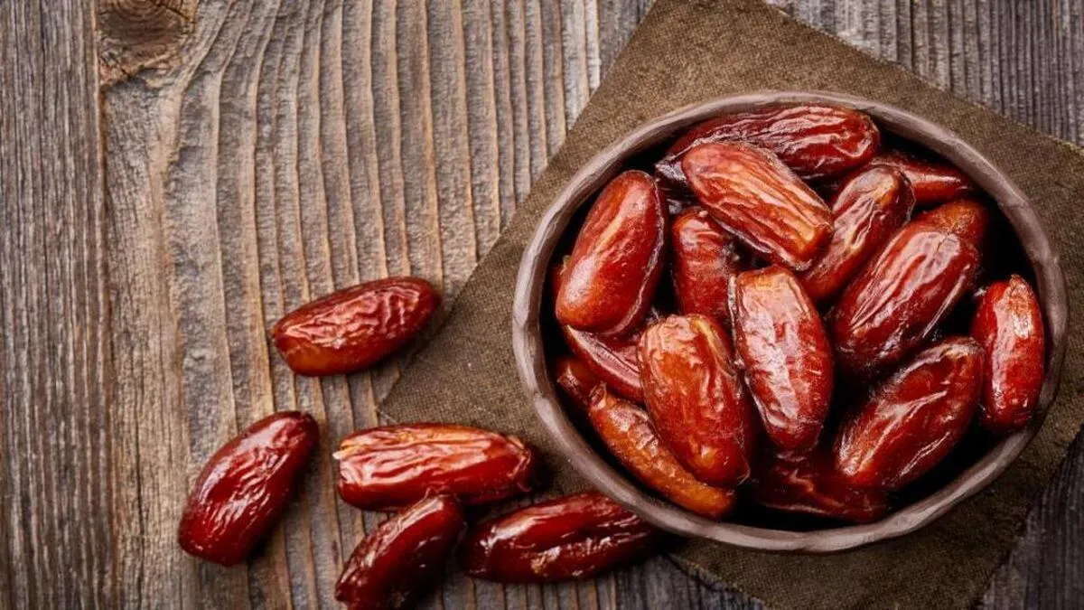 با خواص بی نظیر «خرما» این میوه کوچک آشنا شوید