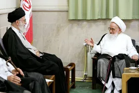 رهبر انقلاب: آیت&zwnj;الله صافی از استوانه&zwnj;های حوزه&zwnj;ی علمیه قم بودند