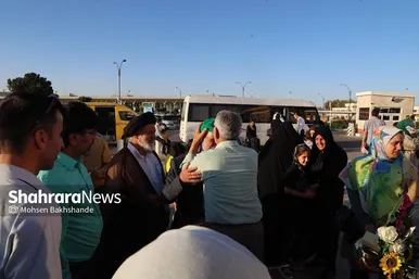 بازگشت اولین کاروان حجاج خراسانی