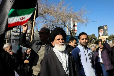  راهپیمایی مردم مشهد در محکومیت حمله تروریستی کرمان