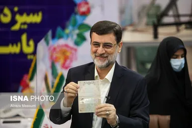 تصاویر منتخب دومین روز ثبت‌نام داوطلبان ریاست جمهوری ۱۴۰۰