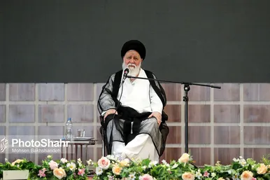 مراسم بدرقه کاروان دانش‌آموزی به راهپیمایی اربعین