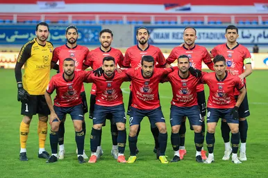 لیگ برتر فوتبال | مسابقه نساجی قائمشهر و پرسپولیس