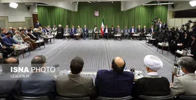 کرونا فرصت دیدار با رهبر انقلاب را از شاعران گرفت
