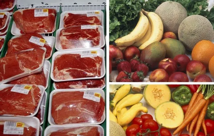آمادگی بازار گوشت و میوه در شب عید