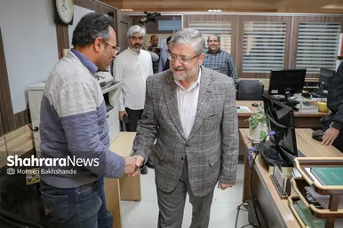 بازدید شهردار مشهدمقدس از موسسه شهرآرا