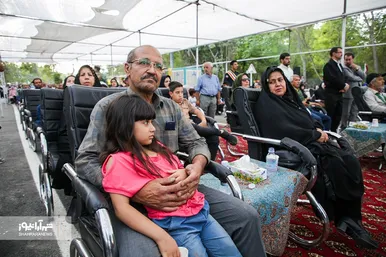 آیین بازگشایی معابر پادگان لشکر ۷۷