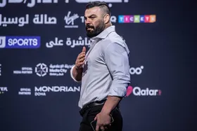 مبارزه علی اکبری برای رسیدن به مالیخین