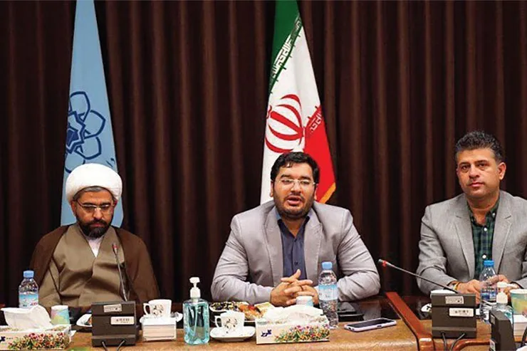 مشهد با مرکزیت حرم رضوی گسترش پیدا کند