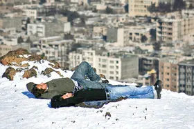 گفت وگو با حمید سلطان آبادیان، عکاس و مدرس عکاسی، درباره &laquo;عکاسی خیابانی&raquo; در مشهد | در آینده یک حفره وسط تاریخ تصویری مشهد خواهیم داشت
