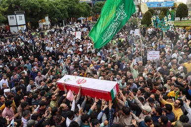 تشییع باشکوه پیکر «شهید غیرت» حمیدرضا الداغی