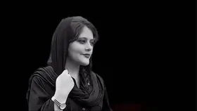 فیلم کامل&zwnj;تر از ورود مهسا امینی به سالن پلیس تا انتقال به بیمارستان