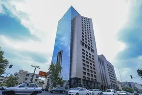 ورود ۱۳ هزار میلیارد تومان پول حقیقی به بازار سرمایه در طول جنگ تحمیلی سوم