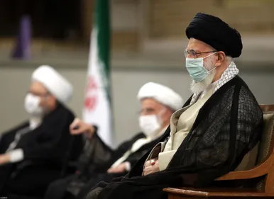 دیدار جمعی از مسئولان نظام و مهمانان شرکت کننده در کنفرانس وحدت اسلامی با رهبر معظم انقلاب