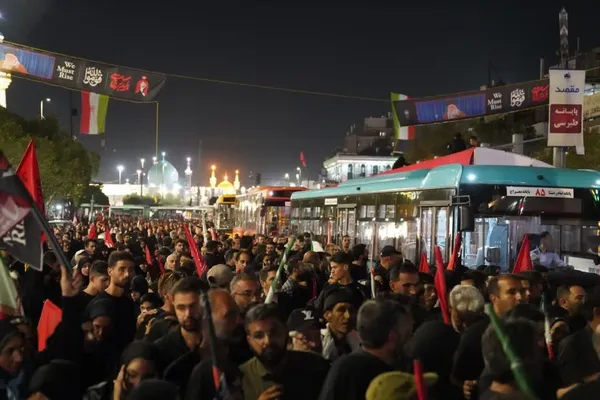 خدمت‌رسانی شهرداری مشهد در تشییع پیکر رهبر شهید 