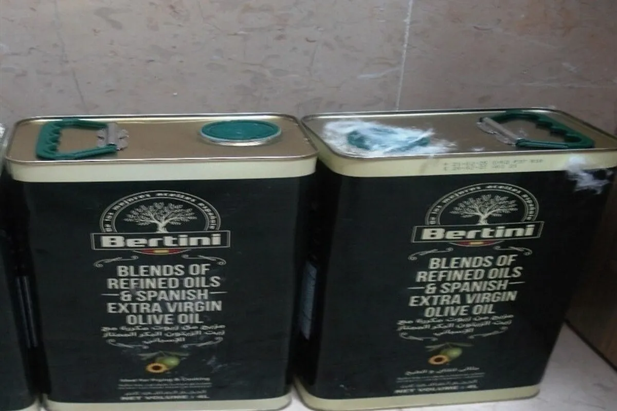 کشف روغن زیتون با طعم ماده مخدر شیشه در فرودگاه!