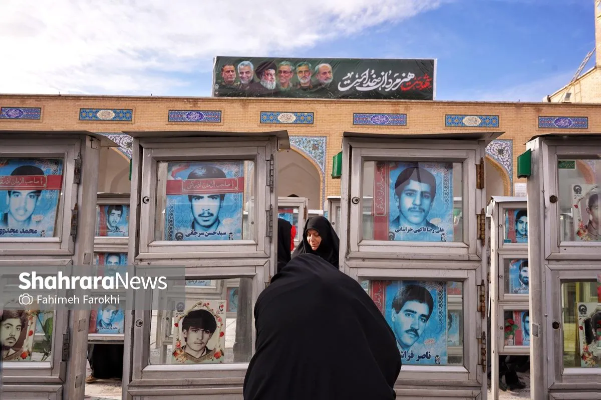 غبارروبی مزار شهدا در هغته دفاع مقدس