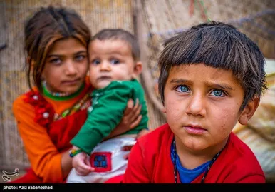 عبور عشایر از خرم آباد