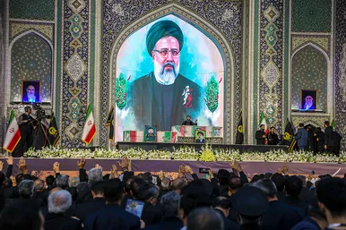 استقبال و تشییع پیکر رئیس‌جمهور و شهدای خدمت در مشهد - 4