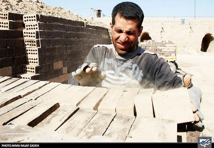 بیش از ۹۵ درصد قرارداد‌های کارگران، کار موقت هستند، نه امنیت شغلی و نه امنیت معیشتی!