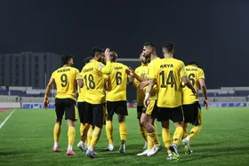 سپاهان آلمالیق را برد تا رکوردها را بشکند