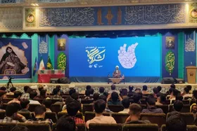 حاج علی اکبری: یکی از بزرگترین مجاهدت&zwnj;ها ترویج نام و یاد شهادت است