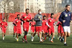 طلبکار جدید پرسپولیس؛ آرمایشگاه تست کرونا!