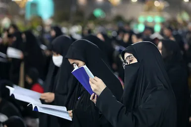 مراسم احیاء شب 21 ماه رمضان در حرم مطهر رضوی