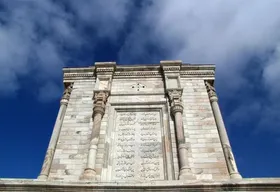 دومین رویداد سالانه هنر حماسی در آرامگاه فردوسی برگزار می&zwnj;شود  (۴ خرداد)