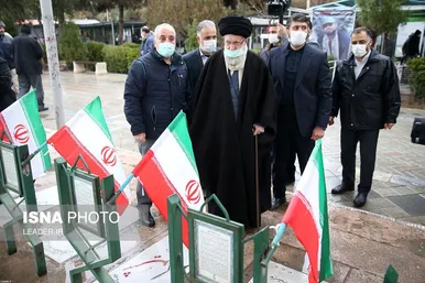 حضور مقام معظم رهبری در مرقد مطهر امام خمینی(ره) و گلزار شهیدان