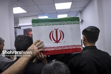 گزارش تصویری | مراسم وداع با پیکر مطهر شهدای سنگر خیابان