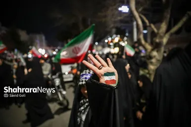 گزارش تصویری | خروش مردم انقلابی مشهد در آخرین چهارشنبه سال ۱۴۰۴ در میدان هفت‌تیر