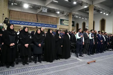 عکس‌هایی از دیدار مدال‌آوران ورزشی و علمی با رهبر انقلاب (۲۸ مهرماه ۱۴۰۴)