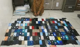 کشف محموله ۶ میلیارد تومانی گوشی هوشمند سرقتی در هنگ مرزی تایباد