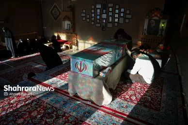 مراسم وداع با پیکر شهید مدافع حرم، محمد رضا بیات