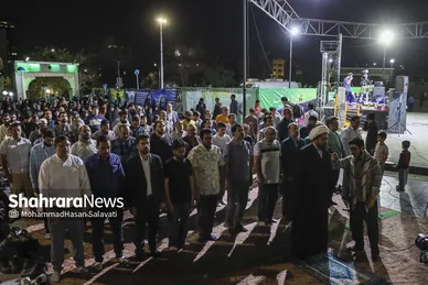 گزارش تصویری | ویژه‌برنامه «رصد ماه سرخ» در بوستان کوهسنگی مشهد