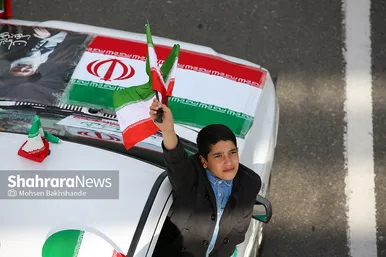 راهپیمایی خودرویی ۲۲ بهمن در مشهد - ۲