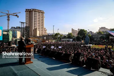اجتماع مردم مشهد برای شهادت خادم الرضا (ع) سید ابراهیم رئیسی