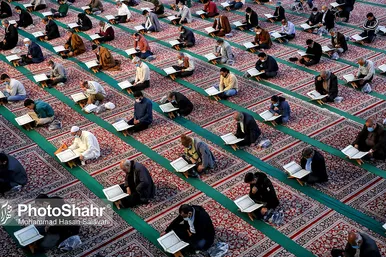 محفل بزرگ قرائت قرآن در حرم مطهر رضوی