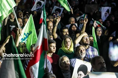 گزارش تصویری | اجتماع مردم مشهد در حمایت از اقدامات نیرو‌های مسلح جمهوری اسلامی ایران و عملیات بشارت فتح