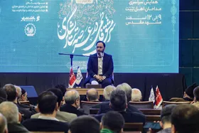 سخنگوی دولت در مشهد: عقب&zwnj;ماندگی&zwnj;های یک&zwnj;&zwnj;دهه اخیر در حال جبران است| رشد اقتصادی به بالای ۳.۵ درصد رسید