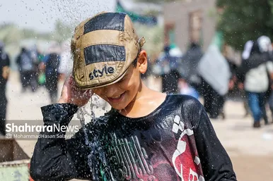 نذر آب در مسیر کربلا