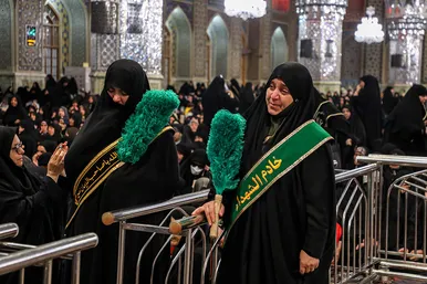 مراسم بزرگداشت شهدای خدمت در حرم مطهر رضوی