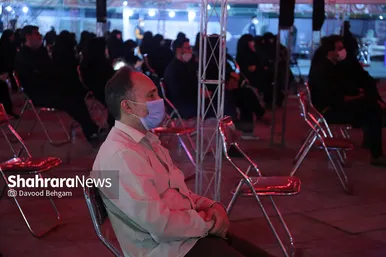 عزاداری شب های محرم در عرصه میدان شهدا مشهد