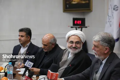 گزارش تصویری |  نشست صمیمی وزیر فرهنگ و ارشاد اسلامی با اصحاب فرهنگ و هنر خراسان رضوی
